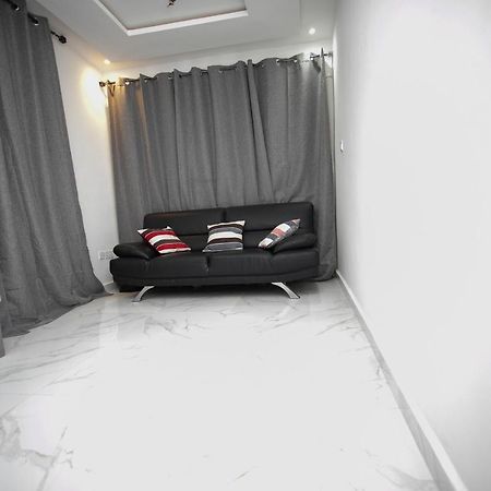 Marysin Guest House 아크라 외부 사진