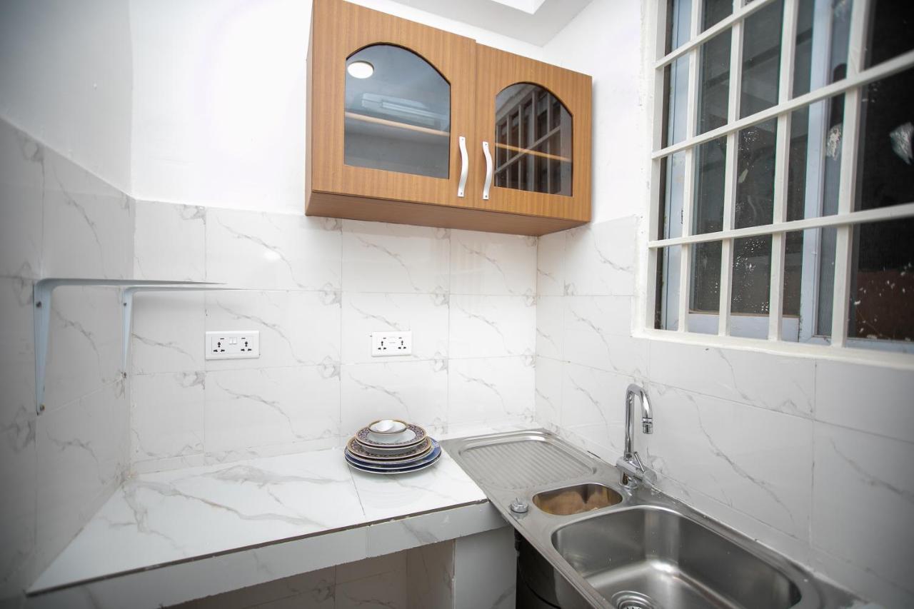 Marysin Guest House 아크라 외부 사진